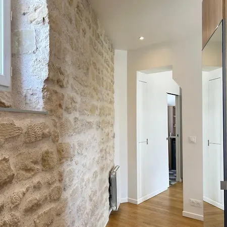 アパート Spacious Near Eiffel Grenelle F2