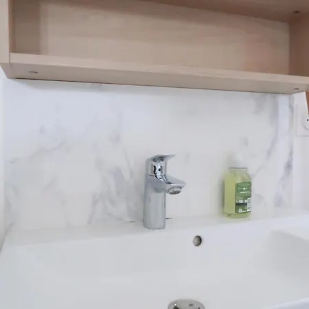 Spacious Near Eiffel Grenelle F2 *